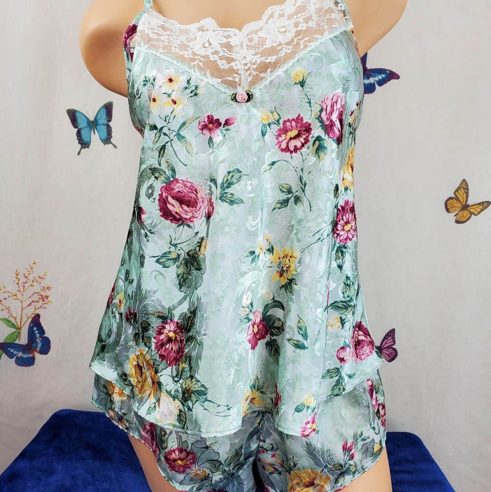Kathryn Floral Sleep Set